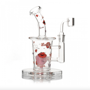 Red Eye Glass 8" Heart Concentrate Rig